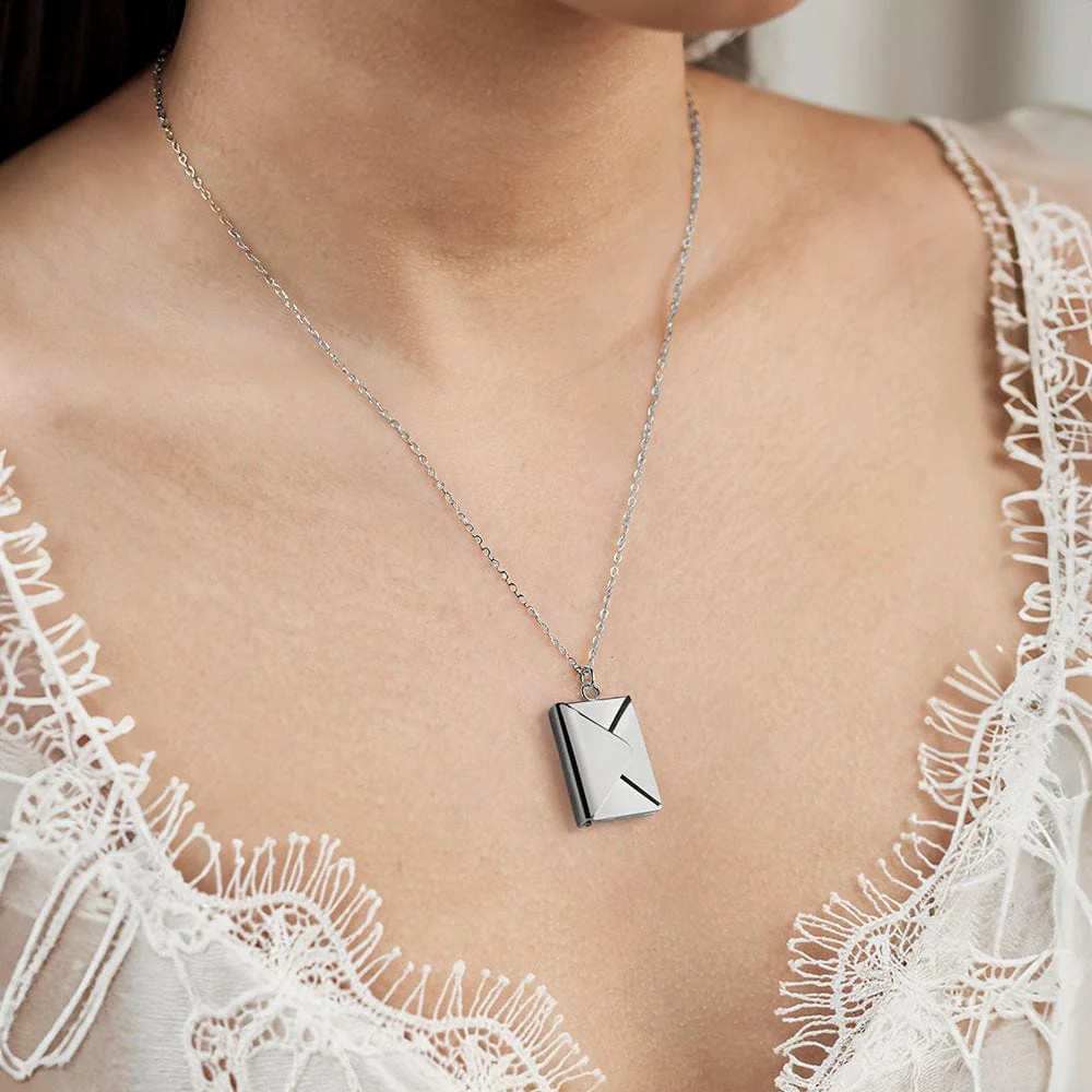 To My Queen - Love Letter Necklace